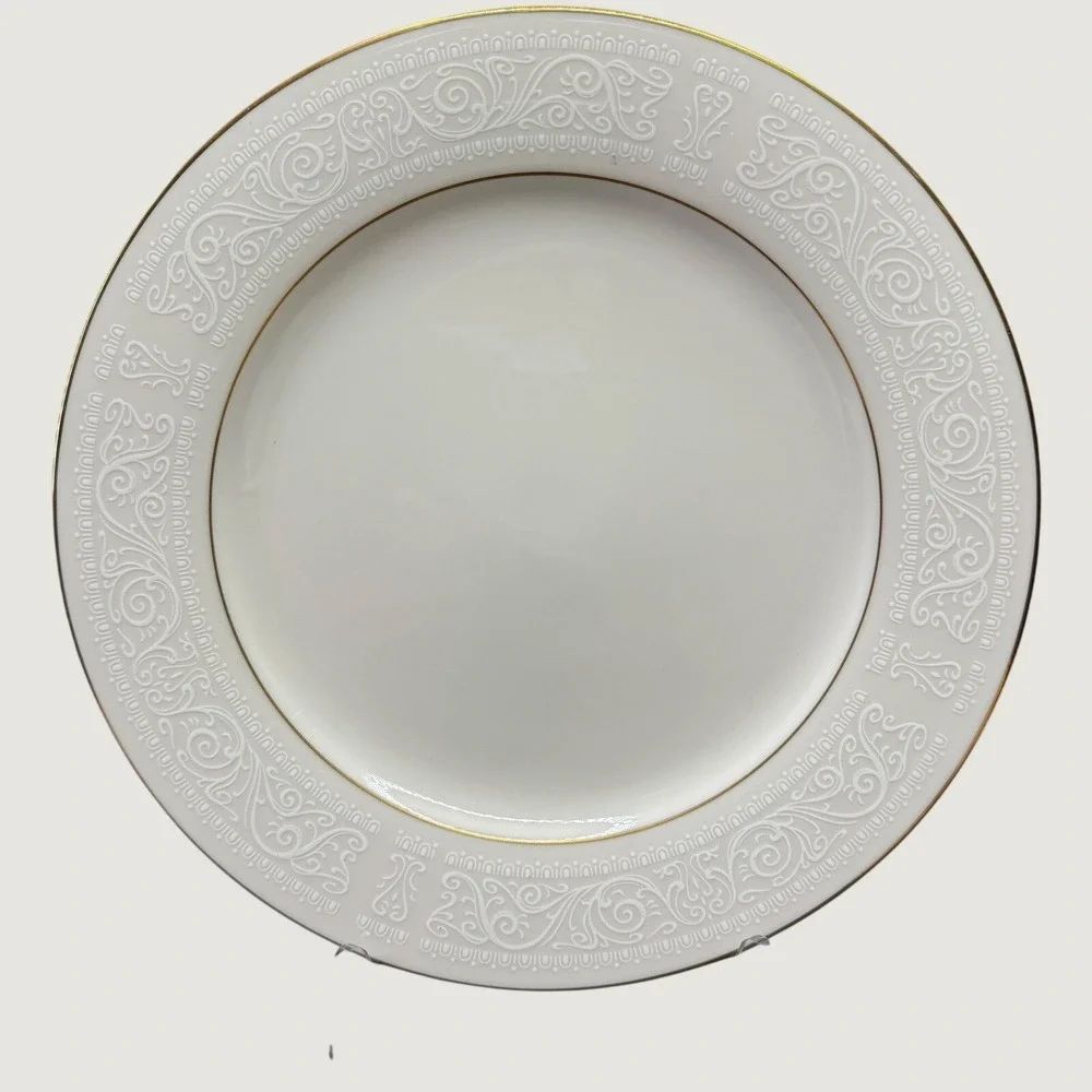 Noritake Japan Ivory China‎ Tulane 7362 Salad Plate 8-1/4 Gold Rim Embossed VTG